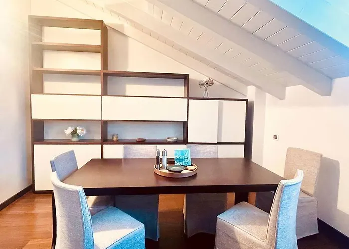 Casa Cambria